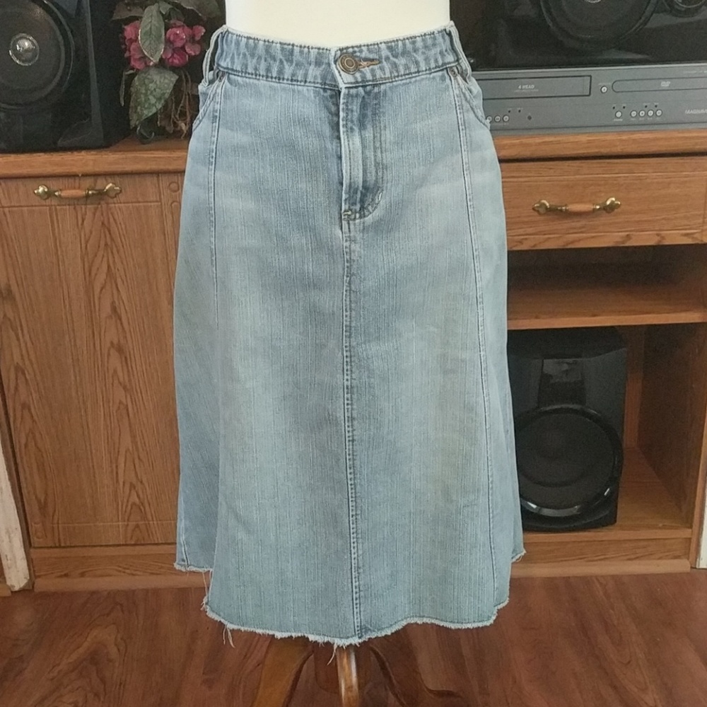 Old Navy denim skirt